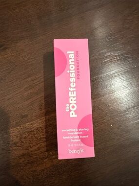 Benefit POREfessional Foundation - 17n
